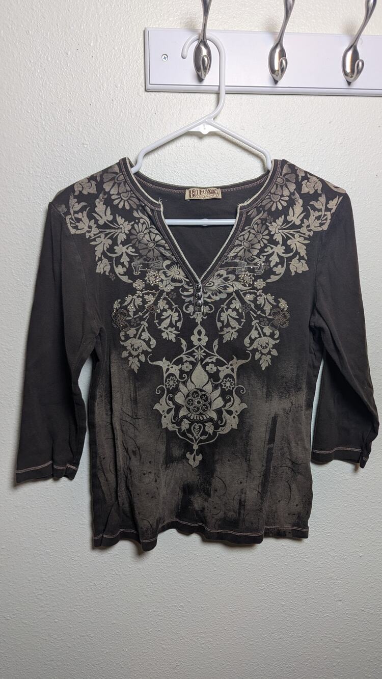 Blue Canyon Women's V-Neck Long Sleeve Top 100% Cotton Size Large Pre-Owned